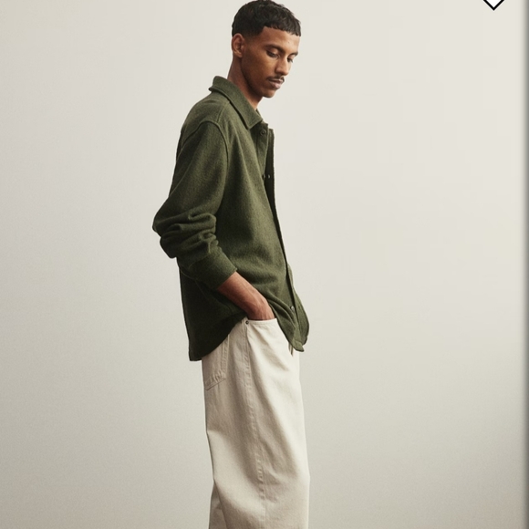 Olive Green Button-Up Jacket - Picture 2 of 6